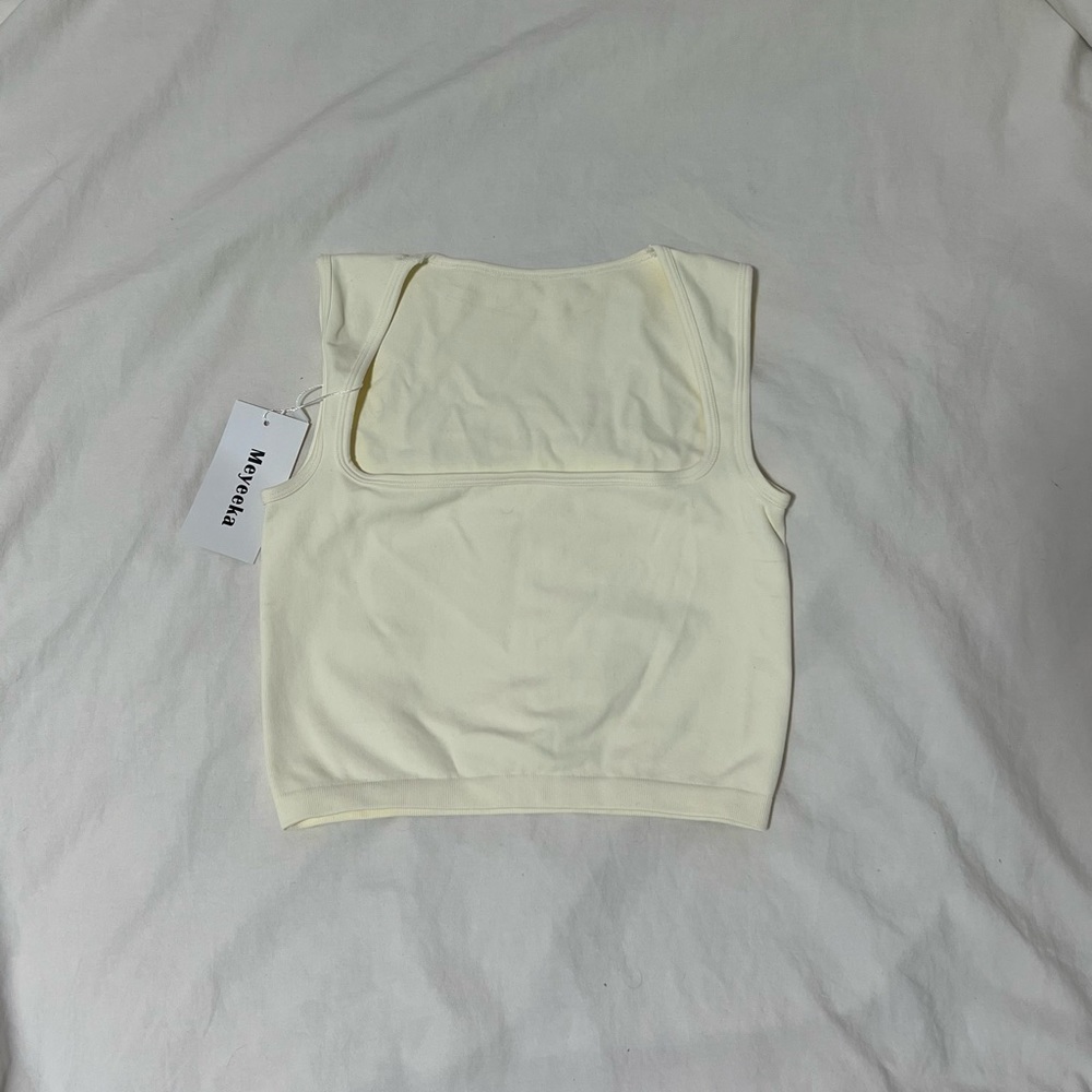 Basic top